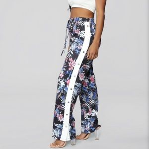 Floral snap side pants